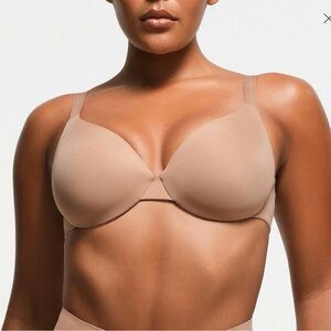 SKIMS Soothing Intimates Full Coverage 40C Bra in Sienna